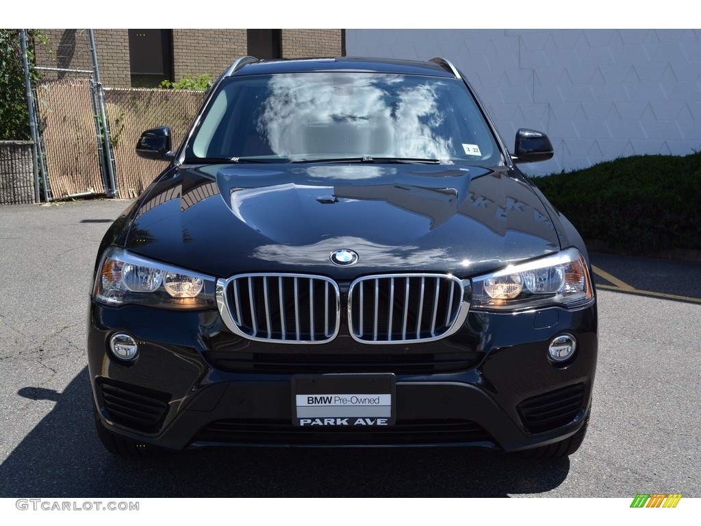 2017 X3 xDrive28i - Black Sapphire Metallic / Saddle Brown photo #7