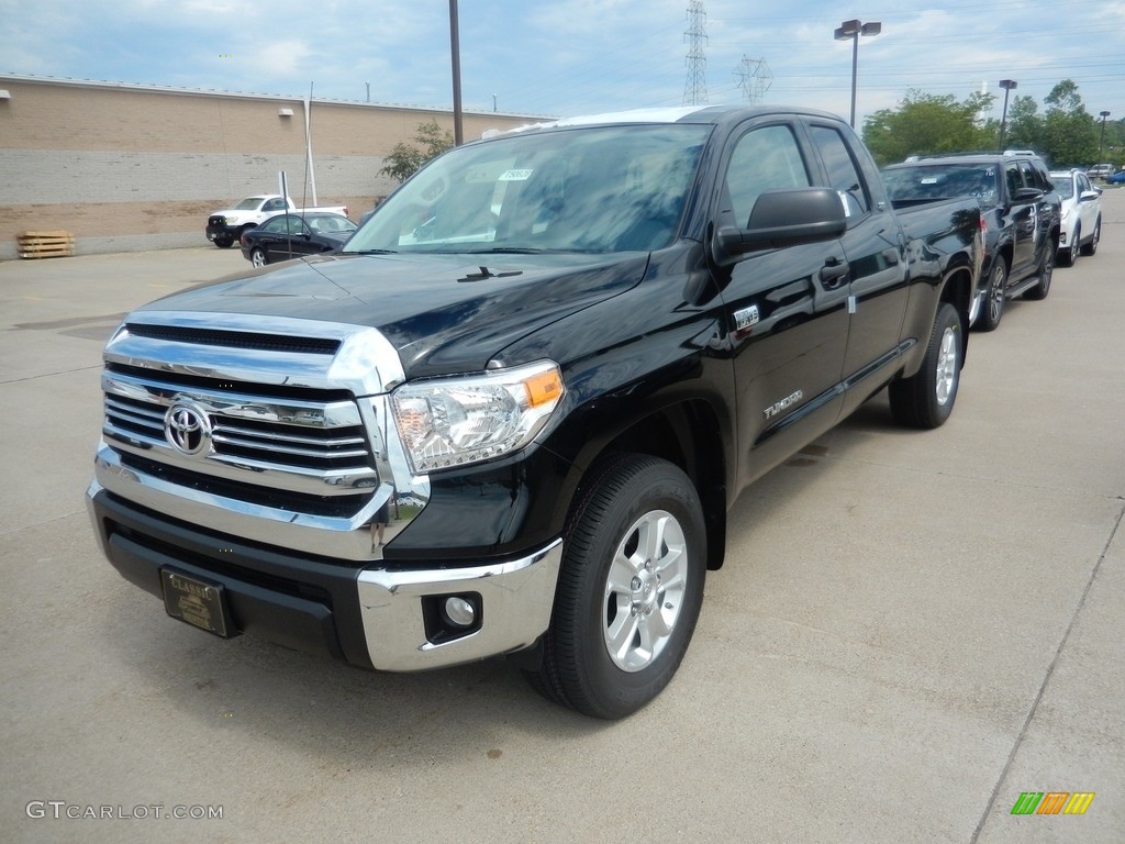 Midnight Black Metallic Toyota Tundra