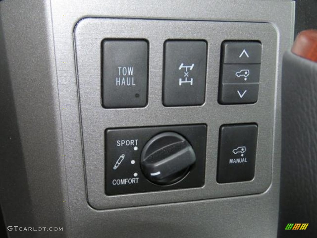 2017 Toyota Sequoia Platinum 4x4 Controls Photo #121227542