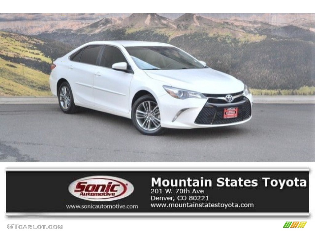 2015 Camry SE - Super White / Black photo #1