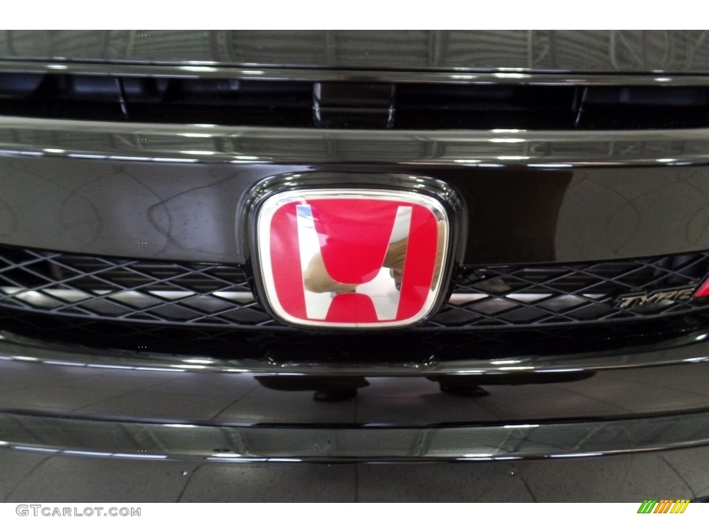 2017 Honda Civic Type R Marks and Logos Photo #121231609
