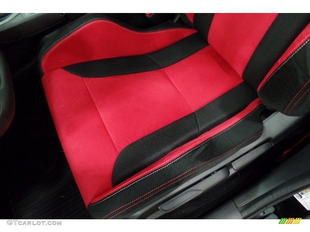 2017 Honda Civic Type R Front Seat Photo #121231954