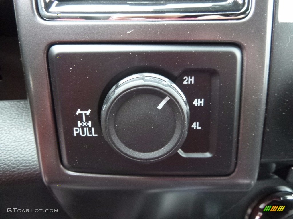 2017 F150 XLT SuperCrew 4x4 - Lightning Blue / Black photo #16