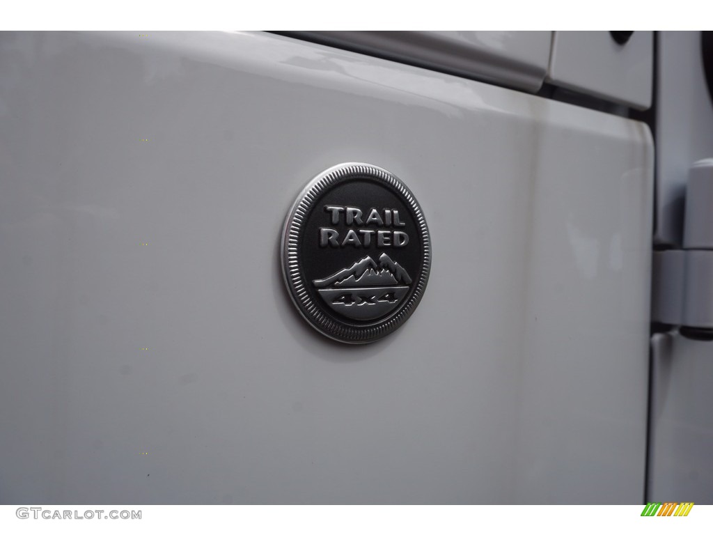 2017 Wrangler Sport 4x4 - Bright White / Black photo #8