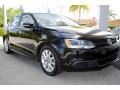 Black - Jetta SE Sedan Photo No. 2