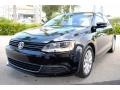 Black - Jetta SE Sedan Photo No. 5
