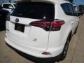 Super White - RAV4 LE Photo No. 2