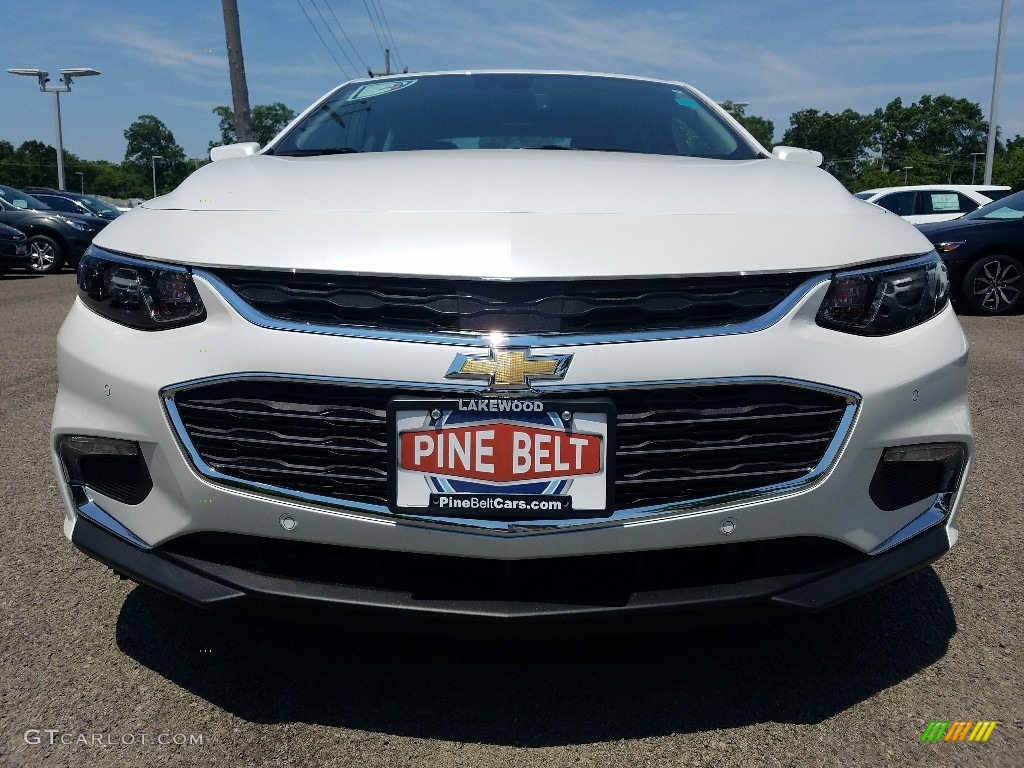 2017 Malibu Premier - Iridescent Pearl Tricoat / Dark Atmosphere/Loft Brown photo #2