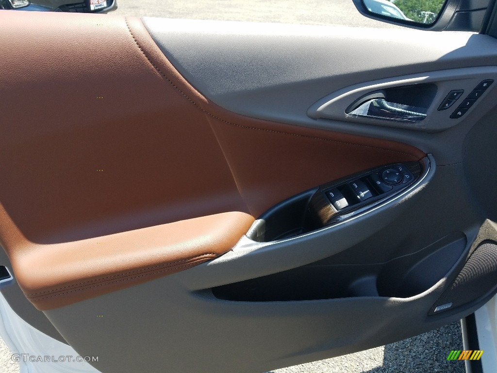 2017 Malibu Premier - Iridescent Pearl Tricoat / Dark Atmosphere/Loft Brown photo #6