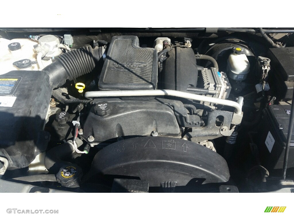 2005 Envoy XL SLE - Liquid Silver Metallic / Light Gray photo #26