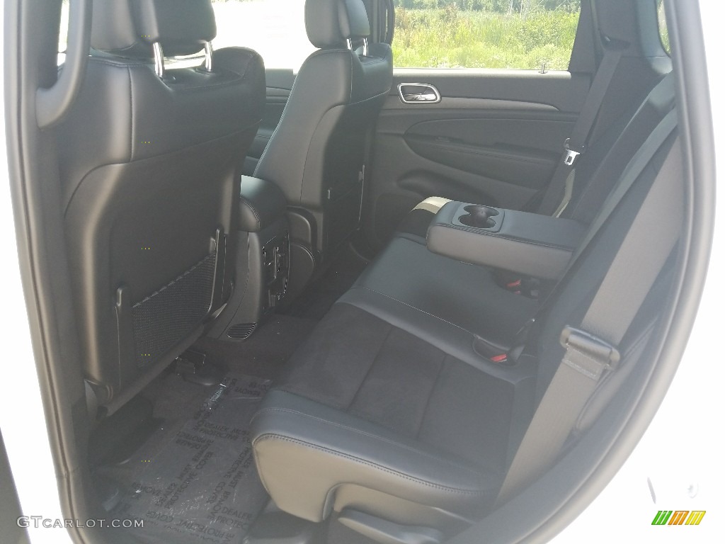 2017 Grand Cherokee Laredo 4x4 - Bright White / Black photo #9