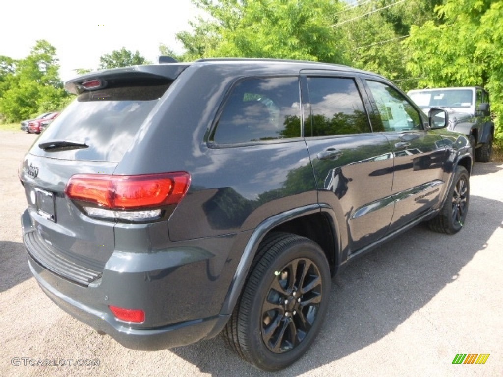 2017 Grand Cherokee Laredo 4x4 - Rhino / Black photo #5