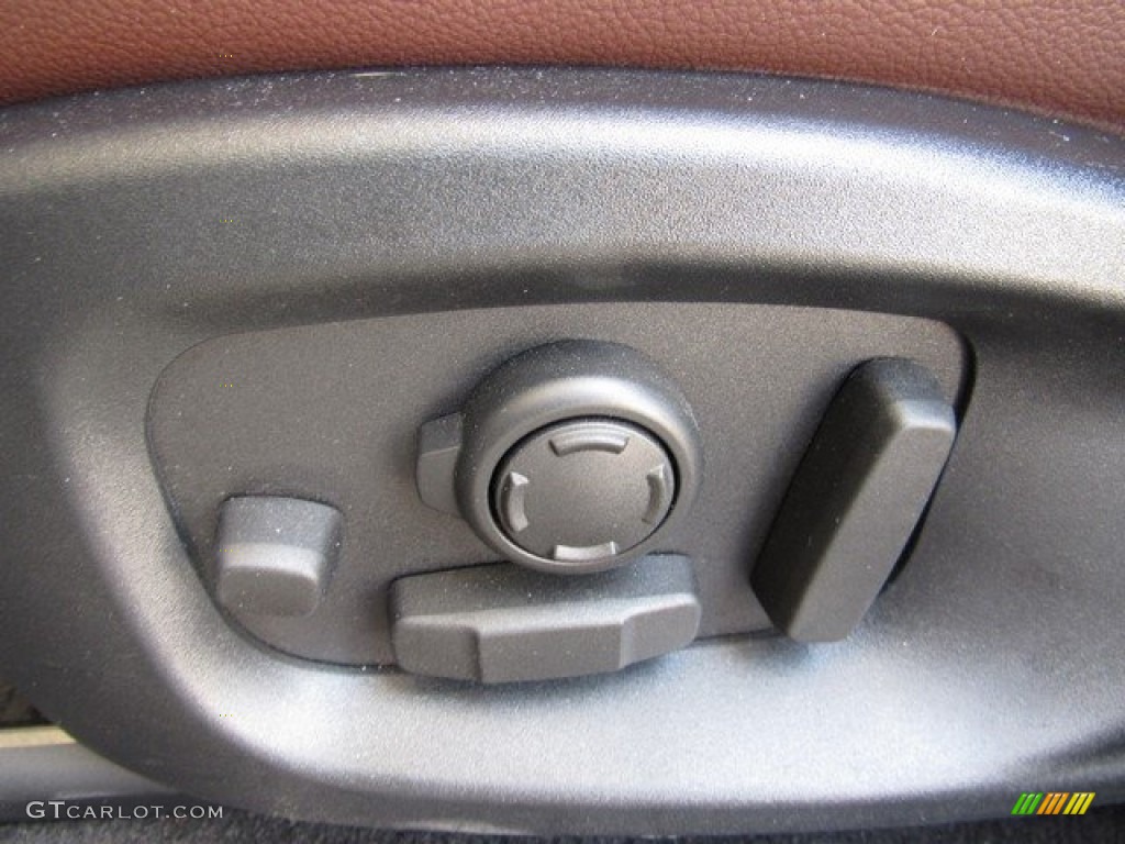 2017 Jaguar F-PACE 35t AWD S Controls Photo #121270553
