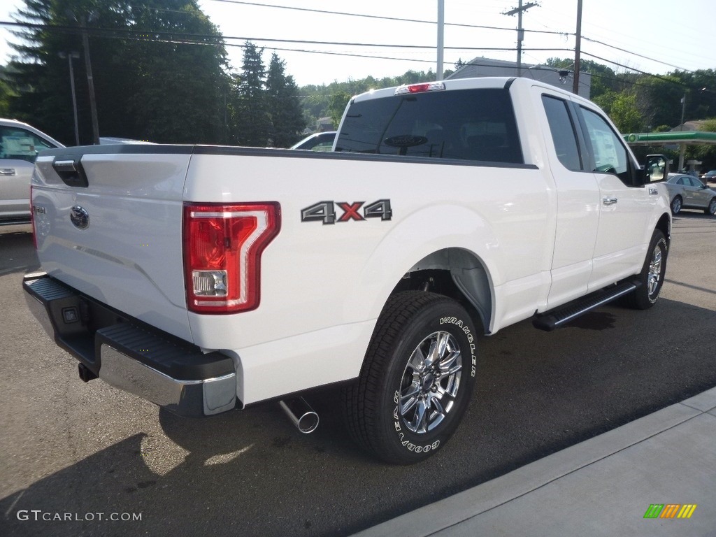 2017 F150 XLT SuperCab 4x4 - Oxford White / Earth Gray photo #5