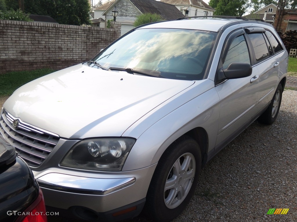 2005 Pacifica Touring AWD - Bright Silver Metallic / Dark Slate Gray photo #3