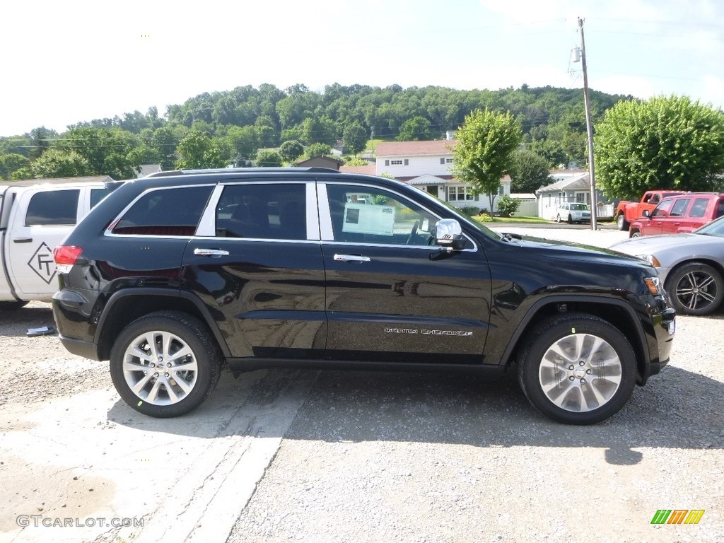 2017 Grand Cherokee Limited 4x4 - Diamond Black Crystal Pearl / Black photo #6