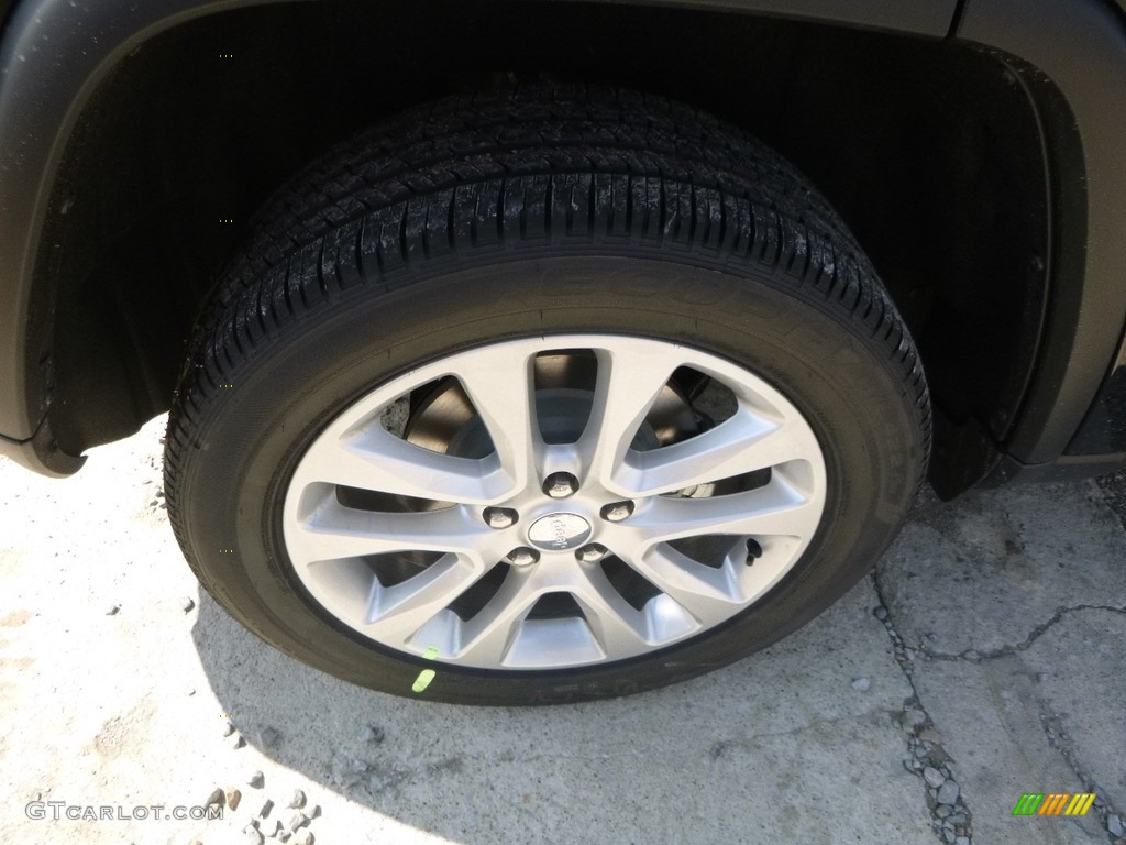 2017 Grand Cherokee Limited 4x4 - Diamond Black Crystal Pearl / Black photo #9