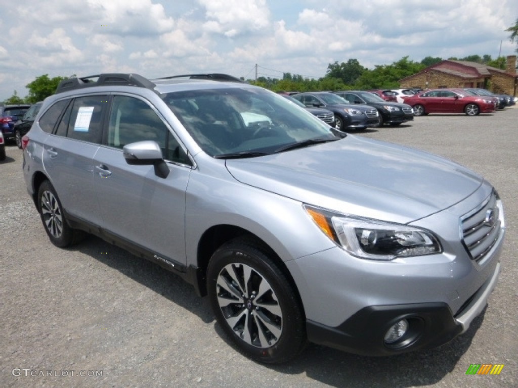 2017 Outback 3.6R Limited - Ice Silver Metallic / Slate Black photo #1