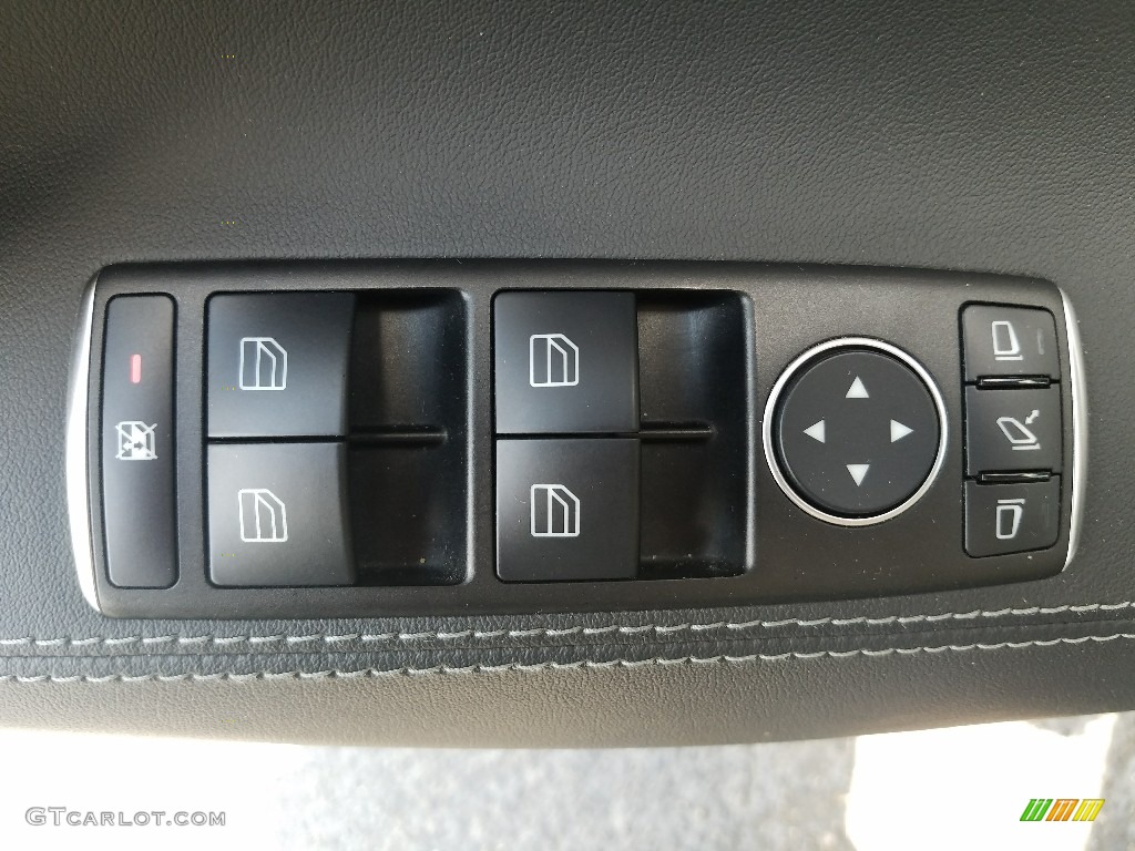 2014 Model S  - Blue Metallic / Tan photo #18