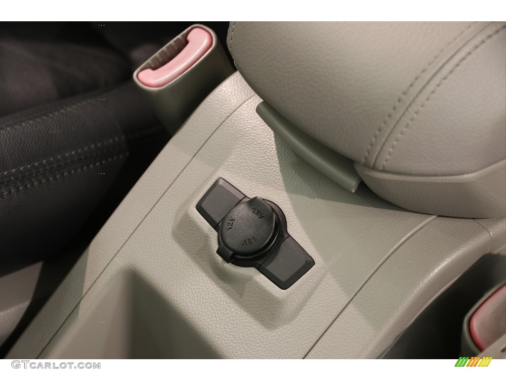 2008 VUE XE 3.5 AWD - Silver Pearl / Gray photo #13