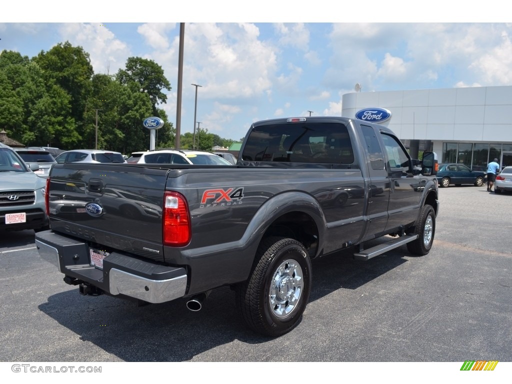 2016 F250 Super Duty XLT Super Cab 4x4 - Magnetic Metallic / Steel photo #3