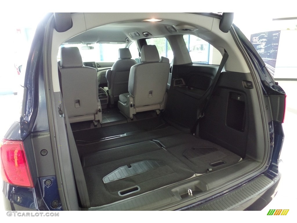2018 Honda Odyssey LX Trunk Photo #121304679