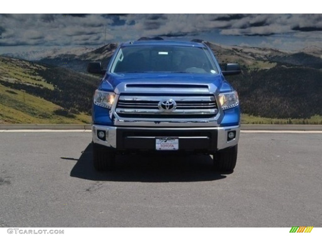 2017 Tundra SR5 Double Cab 4x4 - Blazing Blue Pearl / Black photo #2