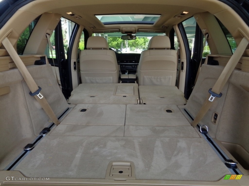 2010 X5 xDrive35d - Monaco Blue Metallic / Sand Beige photo #14