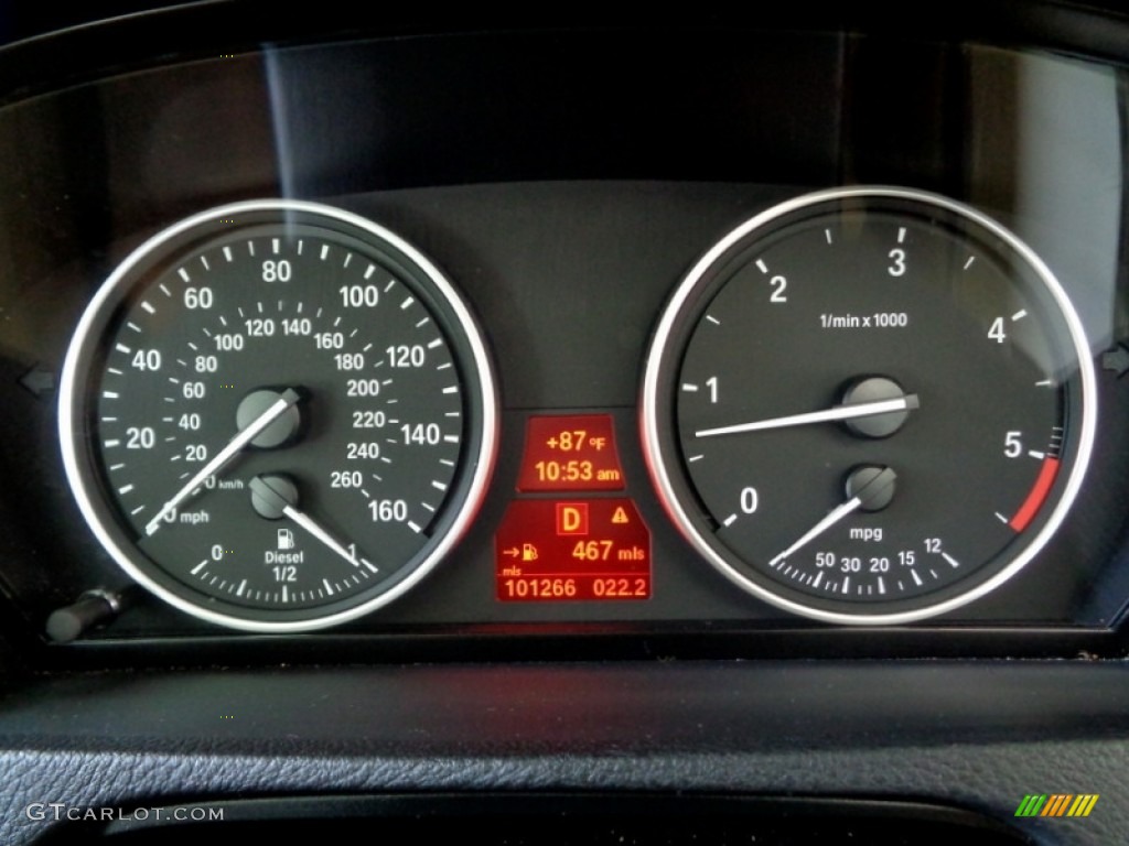 2010 X5 xDrive35d - Monaco Blue Metallic / Sand Beige photo #23