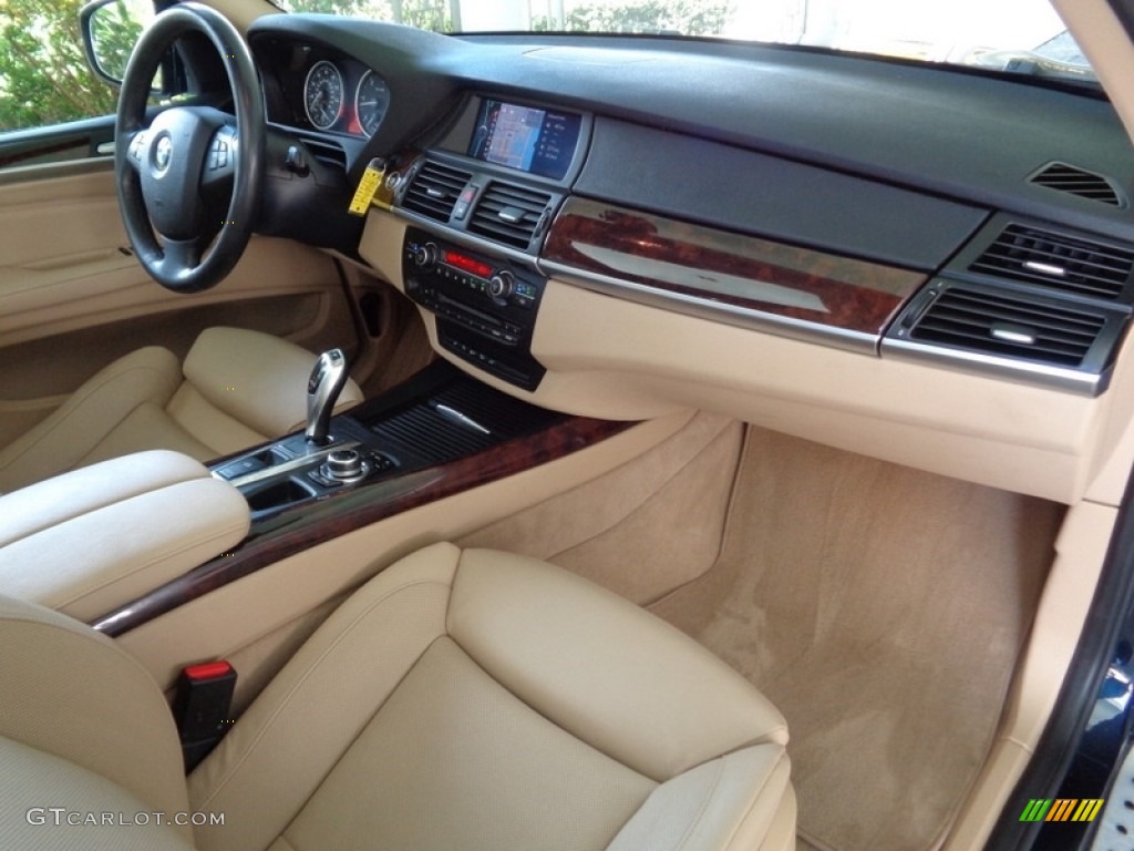 2010 X5 xDrive35d - Monaco Blue Metallic / Sand Beige photo #32