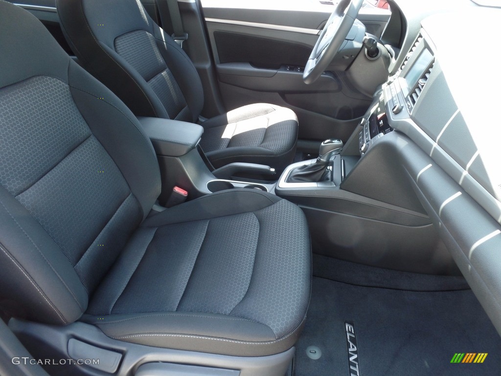 2017 Elantra Value Edition - Red / Beige photo #13