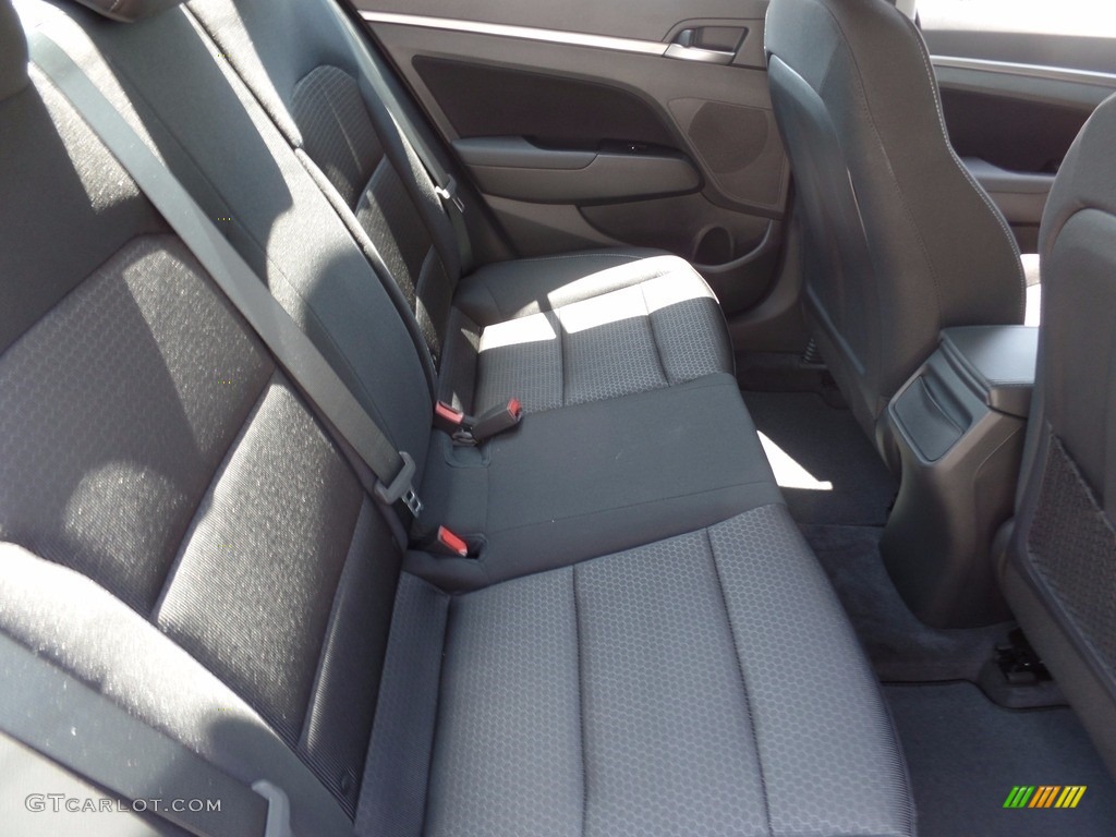 2017 Elantra Value Edition - Red / Beige photo #14