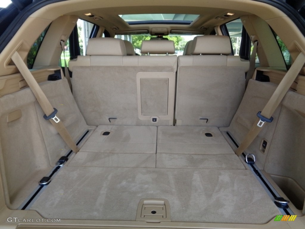 2010 X5 xDrive35d - Monaco Blue Metallic / Sand Beige photo #81