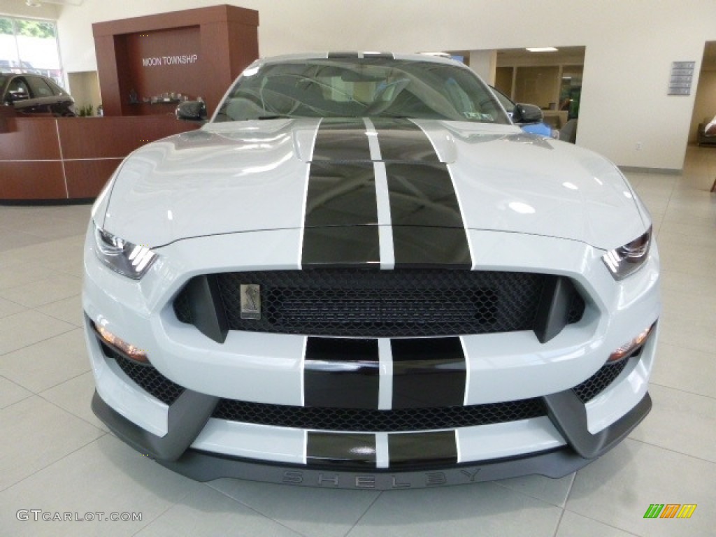 2017 Mustang Shelby GT350 - Avalanche Gray / Ebony photo #4