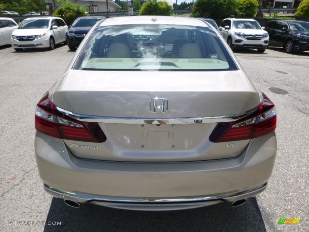 2017 Accord EX-L V6 Sedan - Champagne Frost Pearl / Ivory photo #3