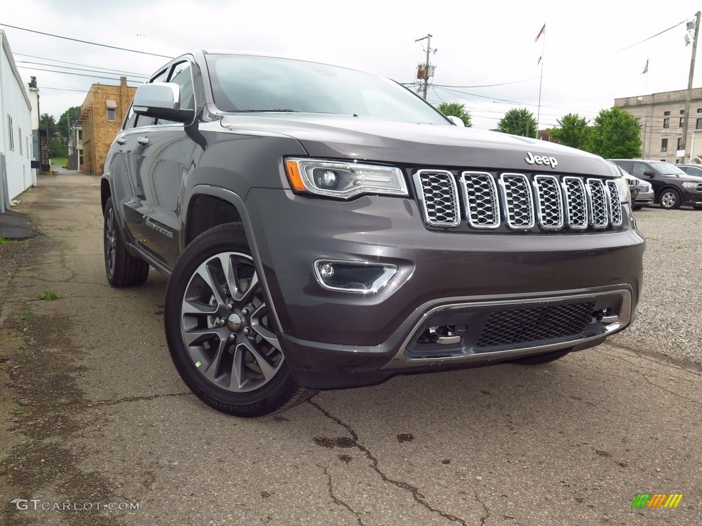 Granite Crystal Metallic Jeep Grand Cherokee