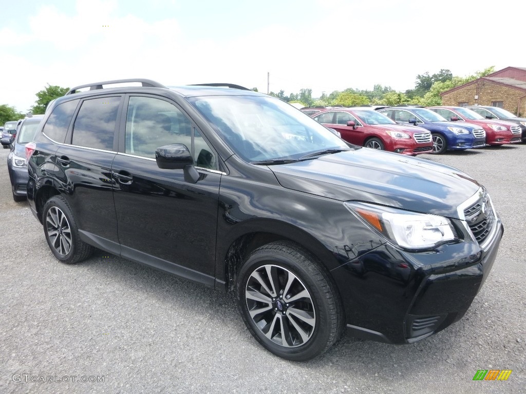 Crystal Black Silica 2017 Subaru Forester 2.0XT Premium Exterior Photo #121325067