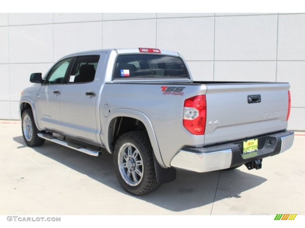 2017 Tundra SR5 CrewMax 4x4 - Silver Sky Metallic / Graphite photo #5