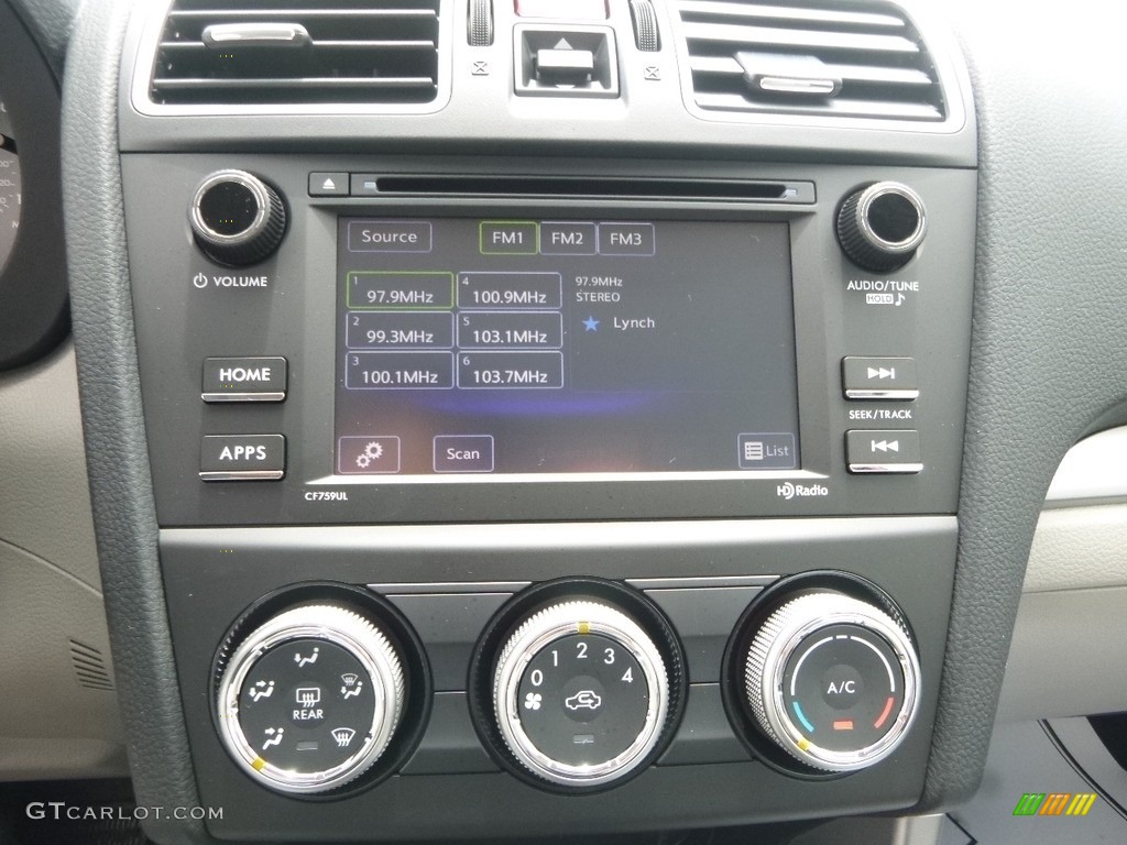 2018 Subaru Forester 2.5i Controls Photo #121328897