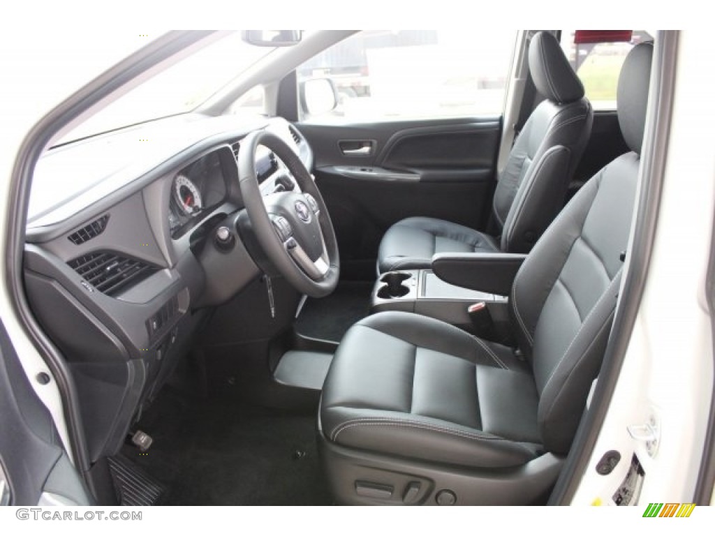 Black Interior 2017 Toyota Sienna SE Photo #121330211