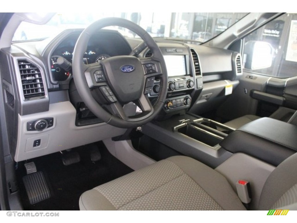2017 F150 XLT SuperCrew - Lithium Gray / Earth Gray photo #12