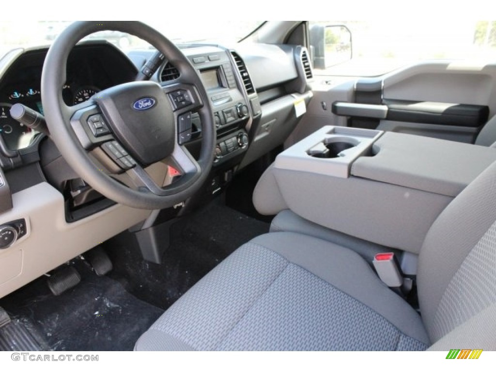 2017 F150 XLT SuperCrew - Shadow Black / Earth Gray photo #10