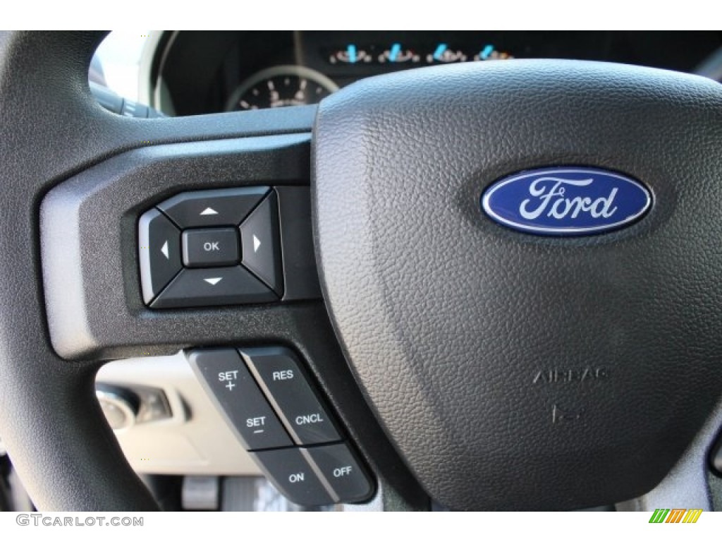 2017 F150 XLT SuperCrew - Shadow Black / Earth Gray photo #14