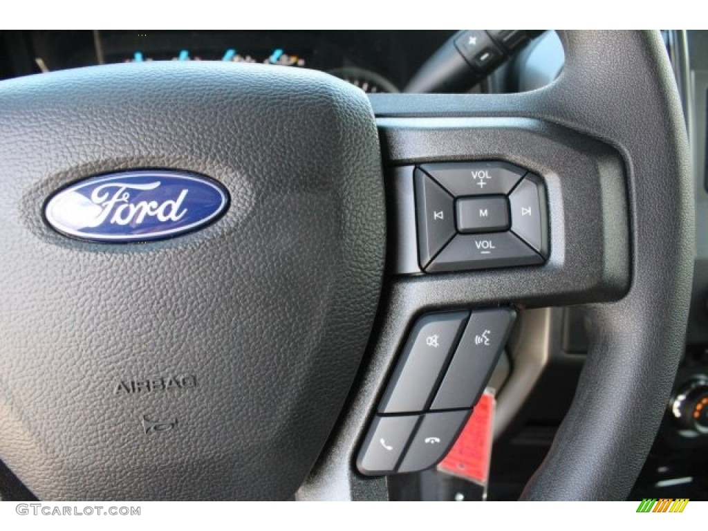 2017 F150 XLT SuperCrew - Shadow Black / Earth Gray photo #15