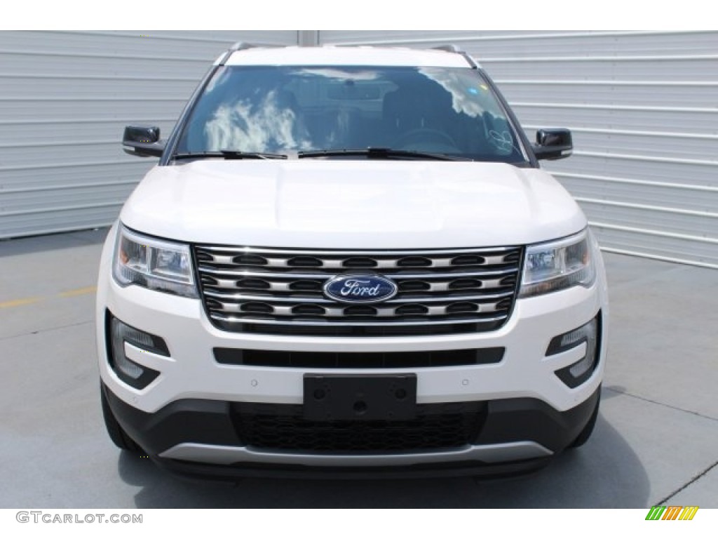 2017 Explorer XLT - White Platinum / Ebony Black photo #2