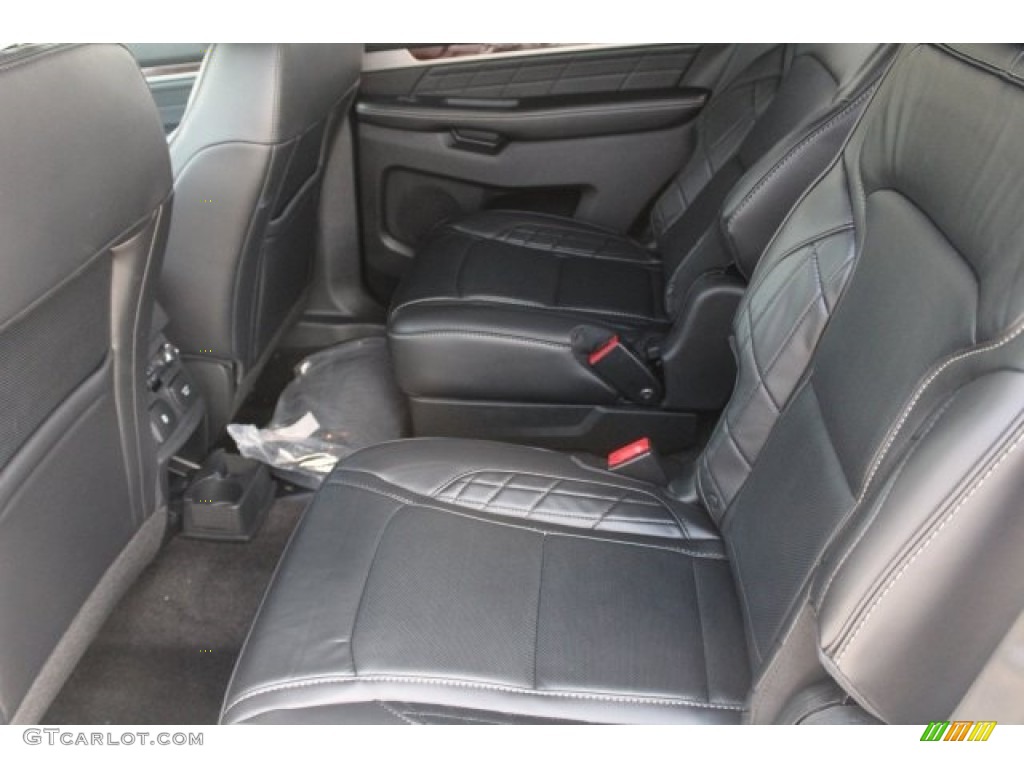 2017 Explorer Platinum 4WD - White Platinum / Ebony Black photo #21