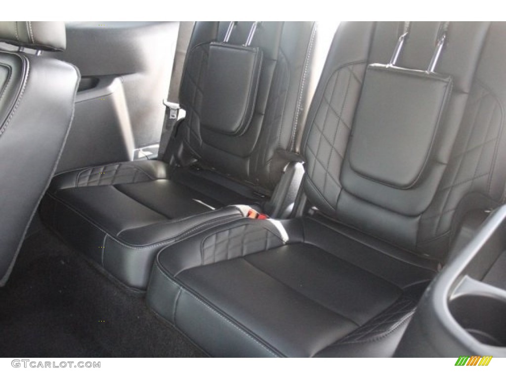 2017 Explorer Platinum 4WD - White Platinum / Ebony Black photo #22