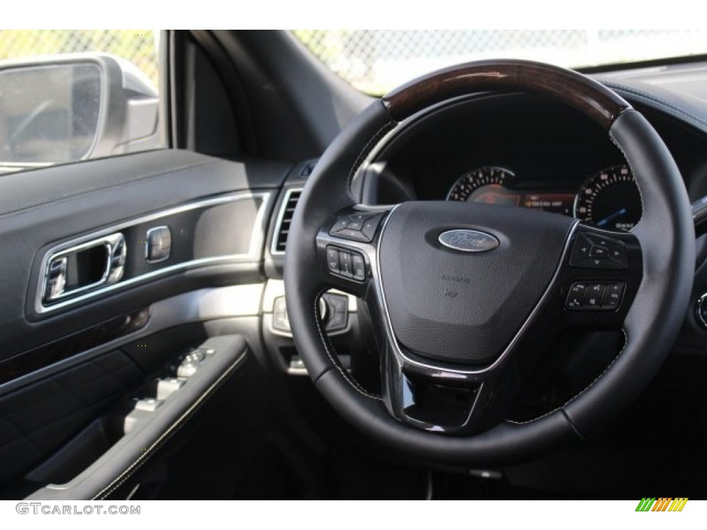 2017 Explorer Platinum 4WD - White Platinum / Ebony Black photo #25