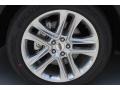 2017 White Platinum Ford Explorer XLT  photo #4
