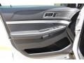 2017 White Platinum Ford Explorer XLT  photo #8